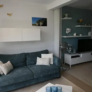  Appartement Le Dauphin Climatisation Fibre 4 Personnes