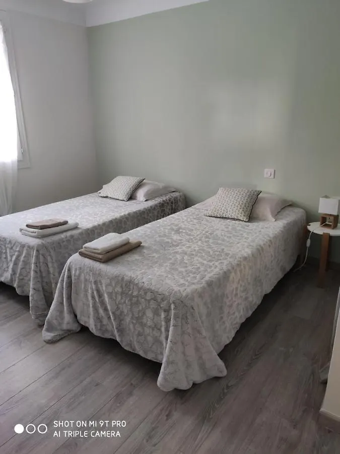 דירות Cassis Centre 0*,  צרפת