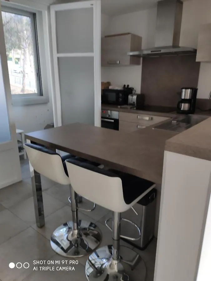 Cassis Centre Apartment