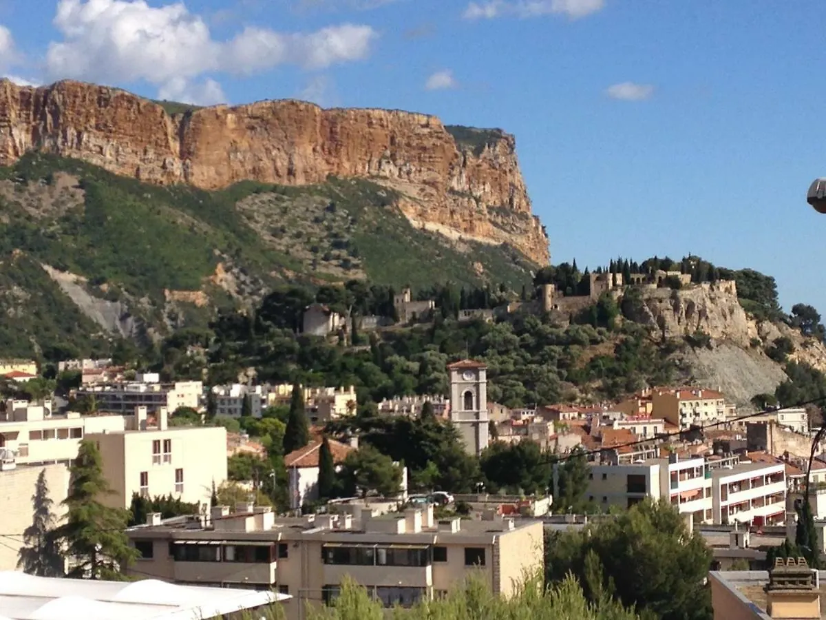 Cassis Centre Apartment